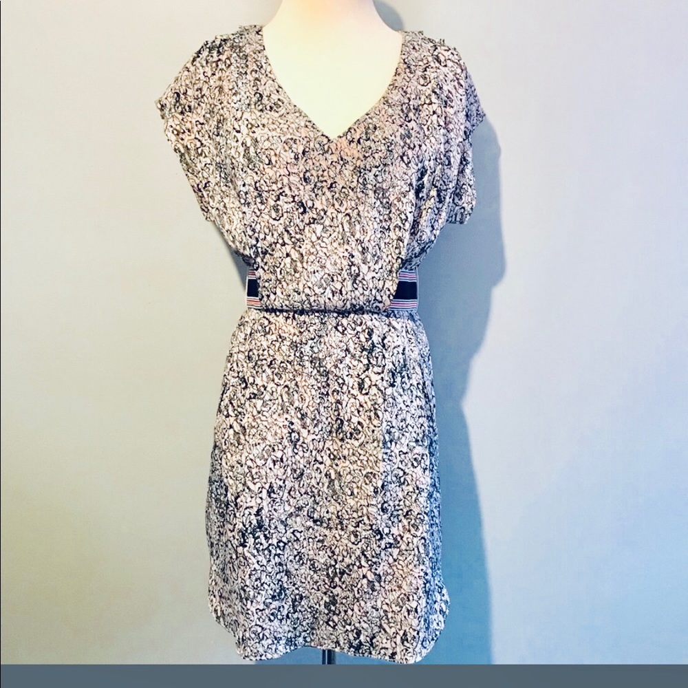 BCBGeneration Pink Shellcombo Dress Sz. Xs